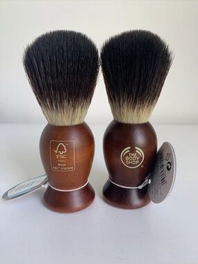 The Body Shop wooden shaving brush set